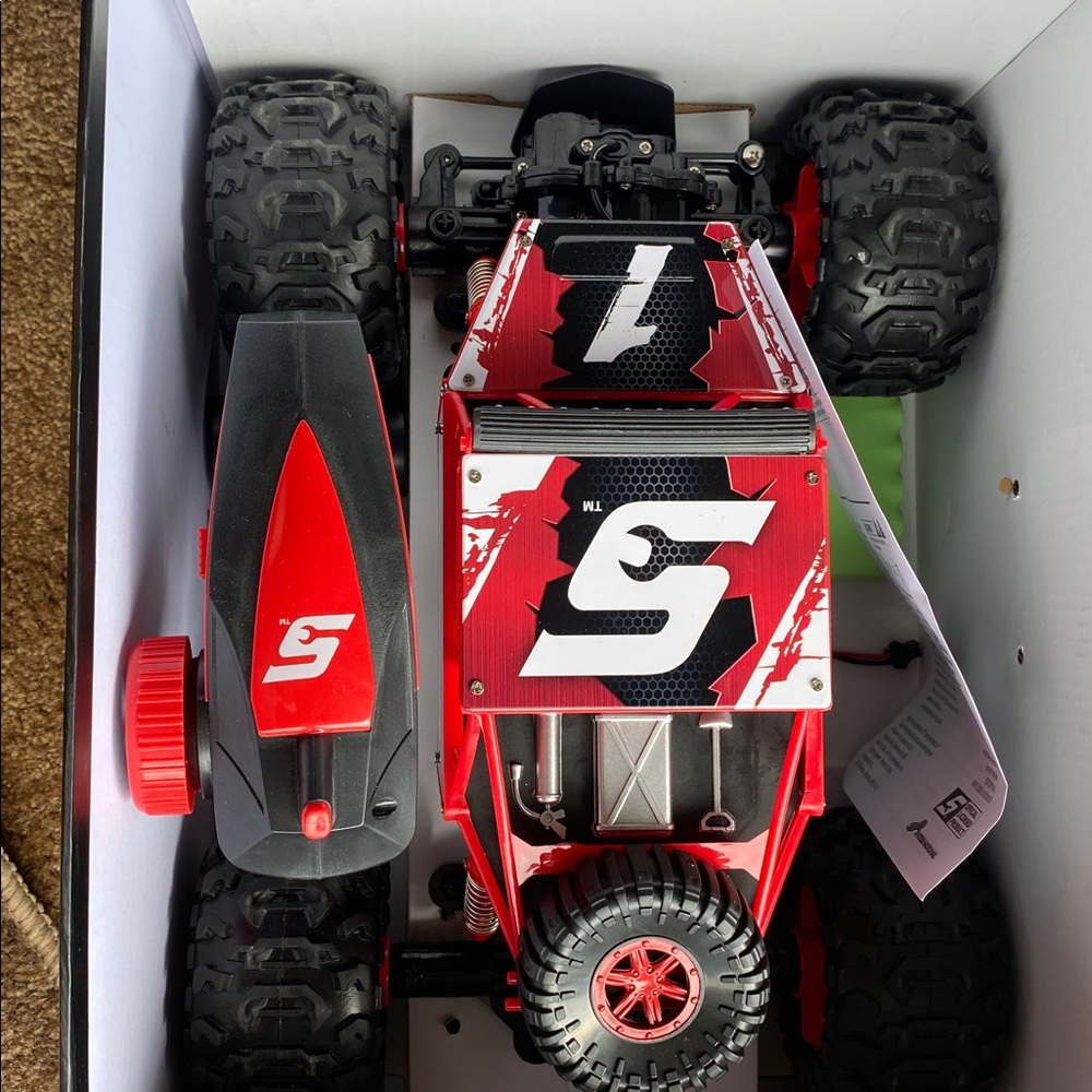 Snap-on Amphibious Remote Control Vehicle - Picture 6 of 14